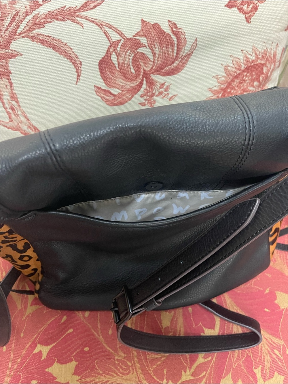 Aimee Kestenberg Black Shoulder Bag with Leopard Print - Picture 5 of 8